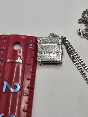 131 - LOUIS VUITTON M00527 Monogram LV Trunk Charm Pendant